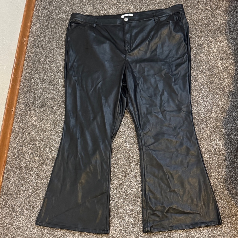 ARULA Black Faux Leather Pants
